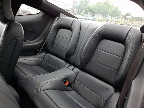 Used 2024 Ford Mustang GT Premium RWD image 11