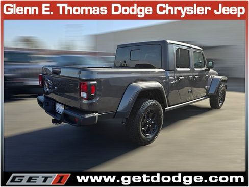 Certified 2021 Jeep Gladiator Willys image 9
