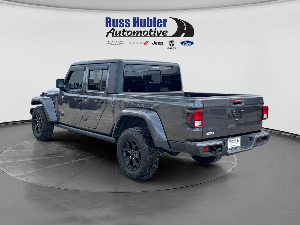 Used 2021 Jeep Gladiator Sport AWD/4WD image 3