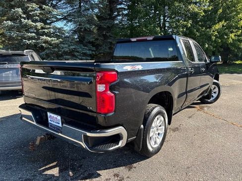 Used 2019 Chevrolet Silverado 1500 LT w/ All-Star Edition AWD/4WD image 3