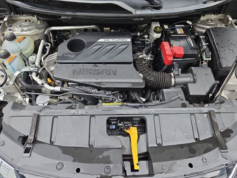 Used 2023 Nissan Rogue SL w/ SL Premium Package image 29