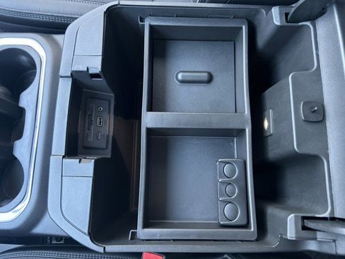 Used 2020 Chevrolet Silverado 2500 High Country w/ Technology Package image 26