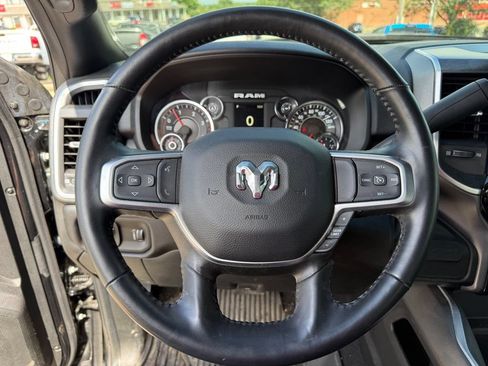 Used 2024 RAM 2500 Big Horn w/ Night Edition AWD/4WD image 15