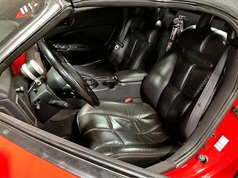 Used 1999 Plymouth Prowler Base image 13