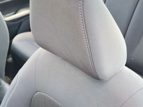 Used 2025 Nissan Altima 2.5 SV FWD image 15