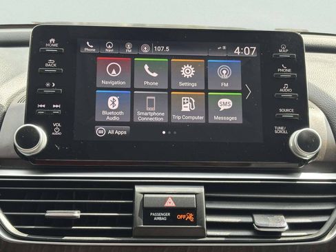 Used 2018 Honda Accord Touring image 26