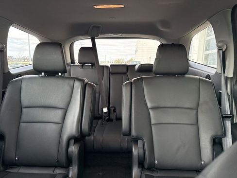 Certified 2022 Honda Pilot Touring image 14