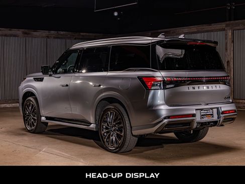 Used 2025 INFINITI QX80 Autograph image 6