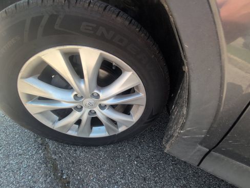 Used 2013 Toyota RAV4 Limited FWD image 28
