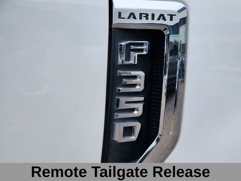 Used 2022 Ford F350 Lariat w/ Lariat Ultimate Package AWD/4WD image 15