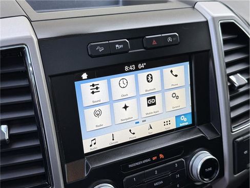 Used 2017 Ford F150 Lariat w/ Equipment Group 502A Luxury image 15