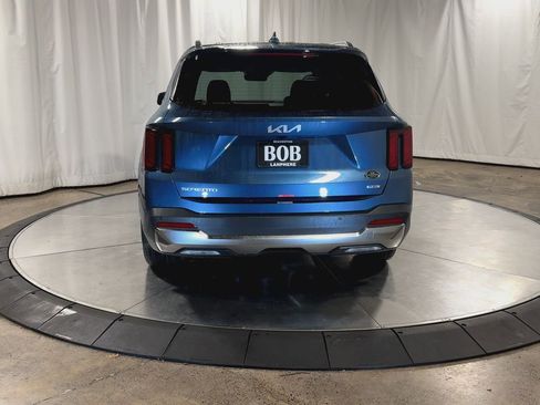 New 2026 Kia Sorento EX image 8