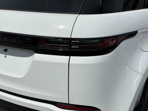 Used 2026 Land Rover Range Rover Evoque S image 13