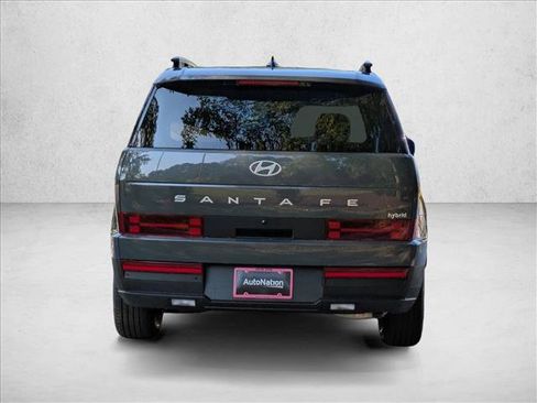 Certified 2026 Hyundai Santa Fe SEL FWD image 8