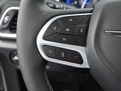 New 2026 Chrysler Voyager LX image 25