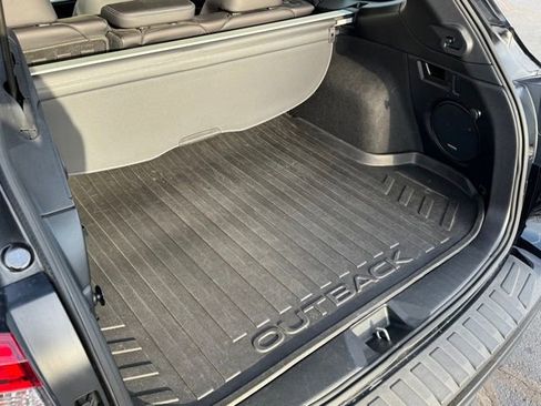 Used 2018 Subaru Outback 2.5i Limited image 30