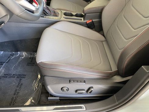 New 2027 Volkswagen Jetta GLI Autobahn FWD image 26