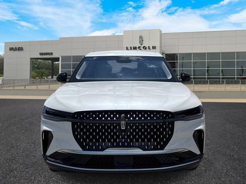 New 2026 Lincoln Nautilus Premier AWD/4WD image 8