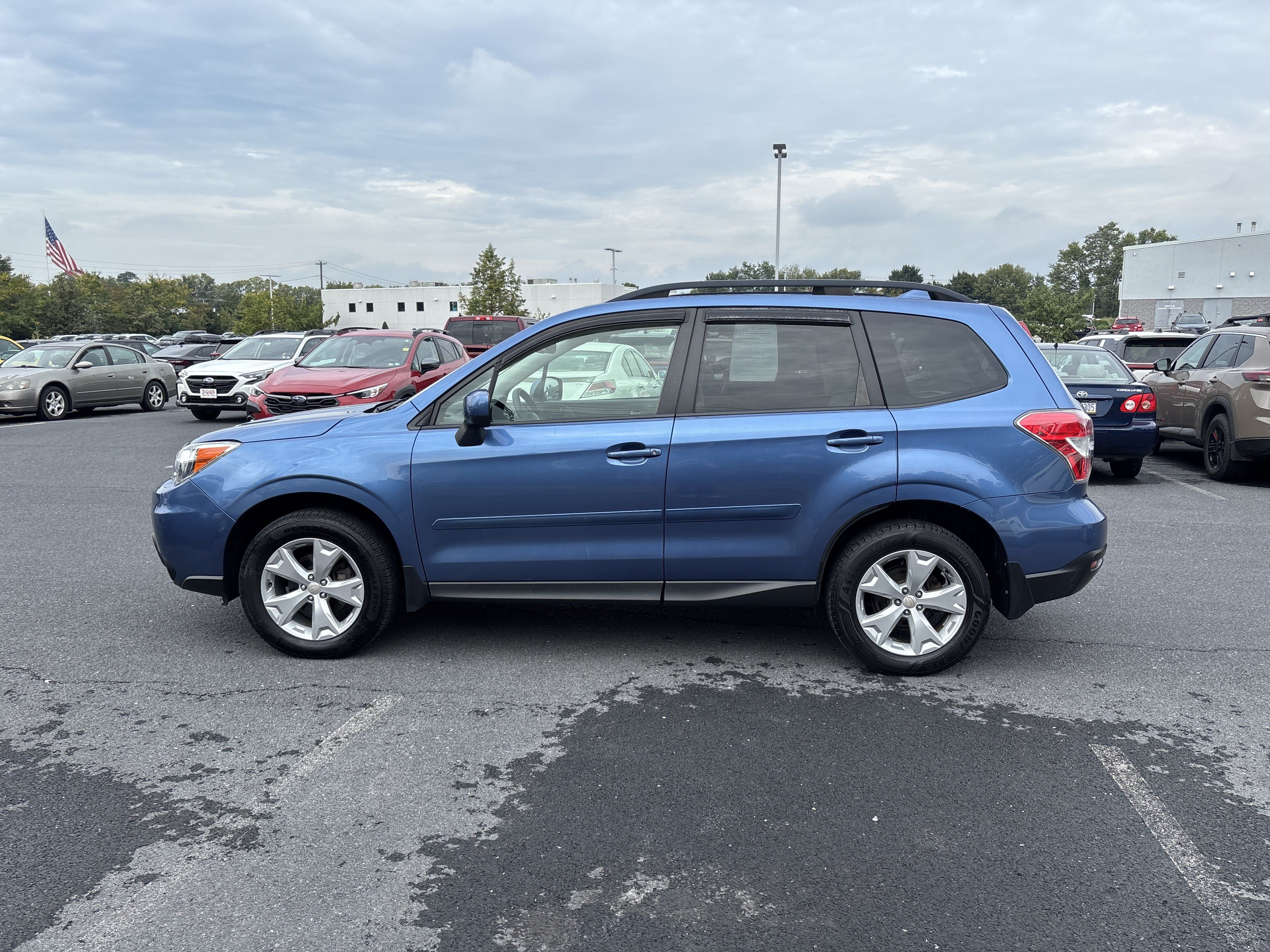 Used 2016 Subaru Forester 2.5i Premium AWD/4WD image 17