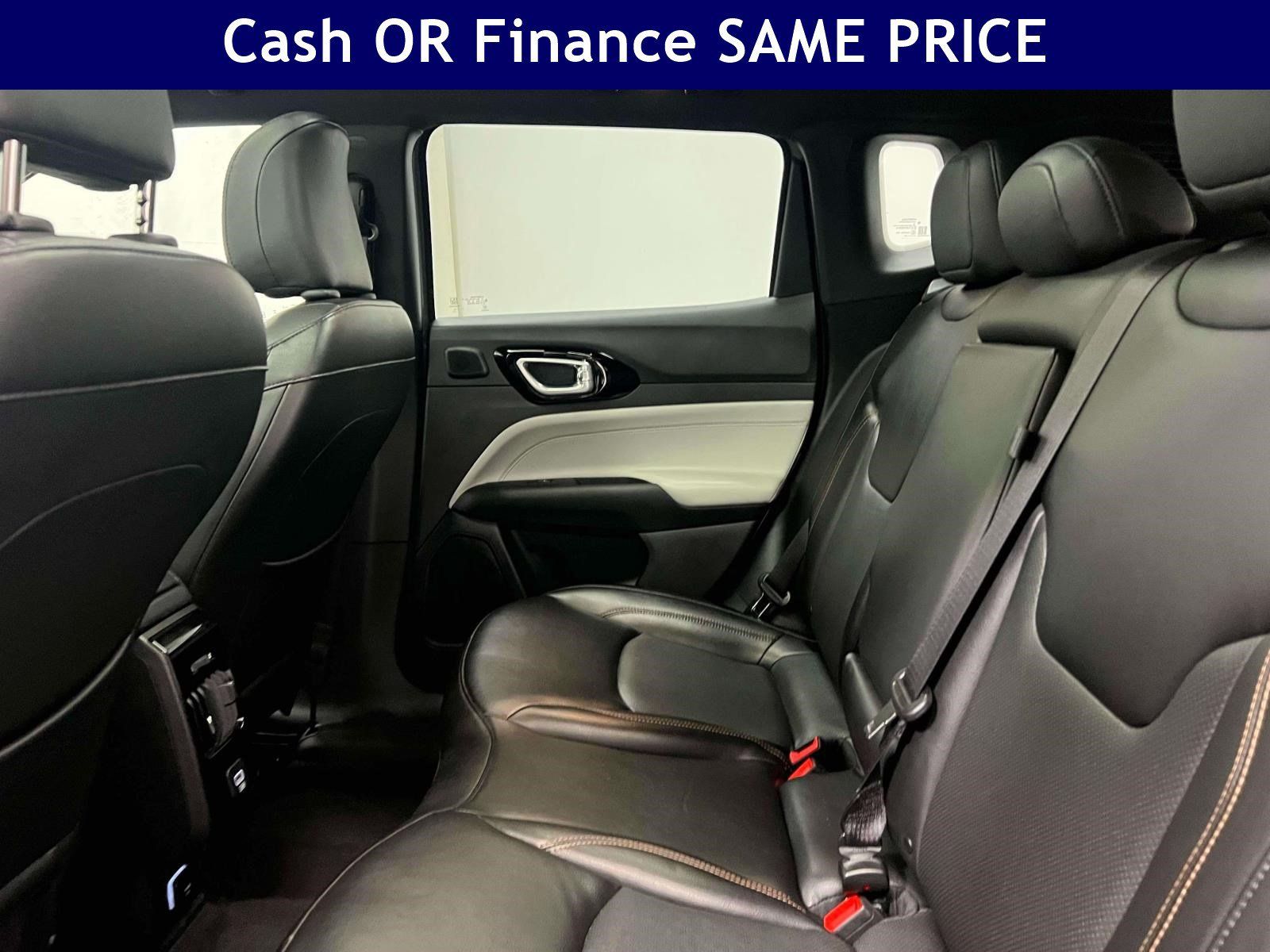Certified 2023 Jeep Compass Limited w/ Elite Group AWD/4WD image 14