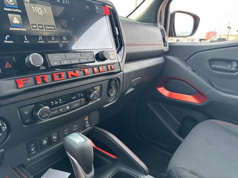 New 2026 Nissan Frontier PRO-4X w/ Pro-4x Convenience Package image 16