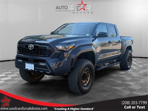 Used 2024 Toyota Tacoma TRD Off-Road AWD/4WD image 1