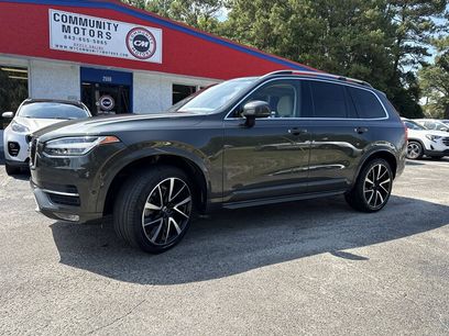 Used 2018 Volvo XC90 T6 Momentum w/ Convenience Package