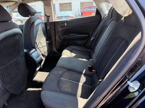 Used 2020 Kia Optima LX FWD image 21