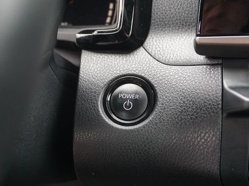 Used 2025 Toyota Camry SE FWD image 20