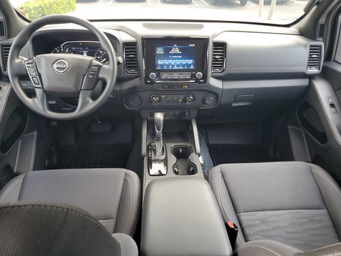 Used 2023 Nissan Frontier SV w/ Midnight Edition Package RWD image 15