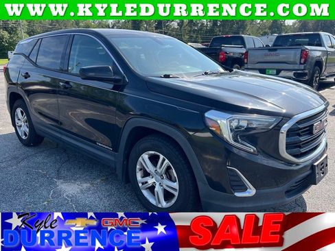 Used 2018 GMC Terrain SLE FWD image 1