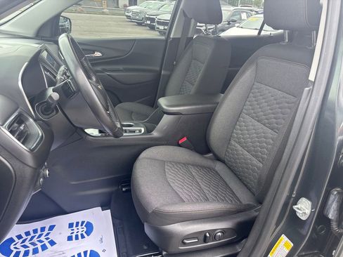 Used 2020 Chevrolet Equinox LT w/ Driver Convenience Package FWD image 14