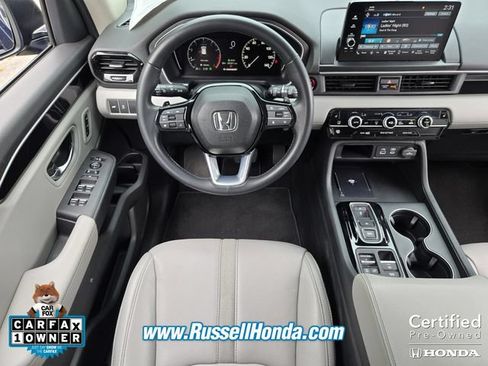 Certified 2025 Honda Pilot EX-L image 8