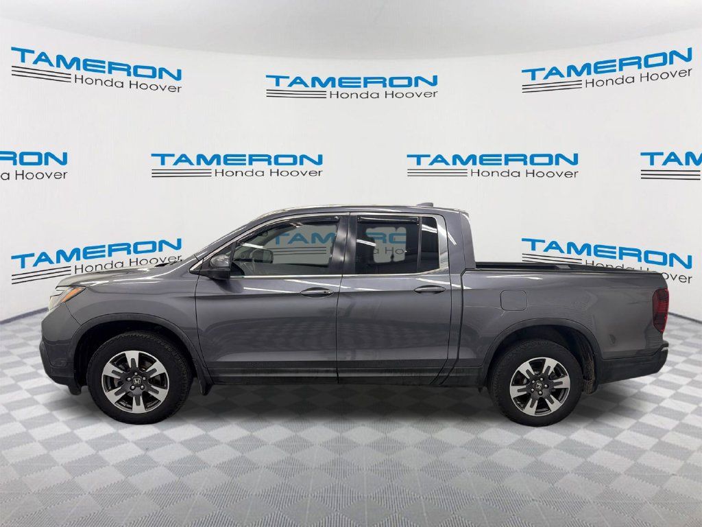 Used 2017 Honda Ridgeline RTL image 2