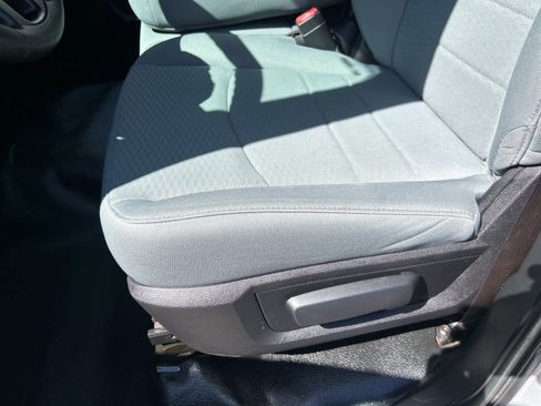 Used 2017 RAM 1500 Tradesman w/ Popular Equipment Group RWD image 11