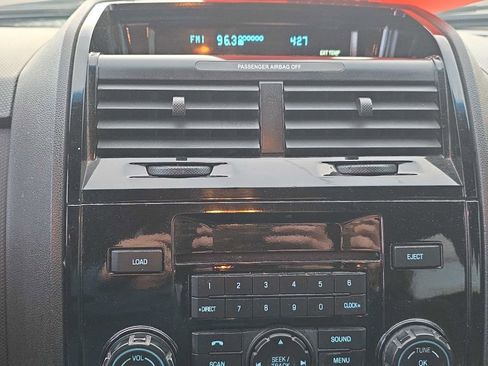 Used 2009 Ford Escape Limited image 19