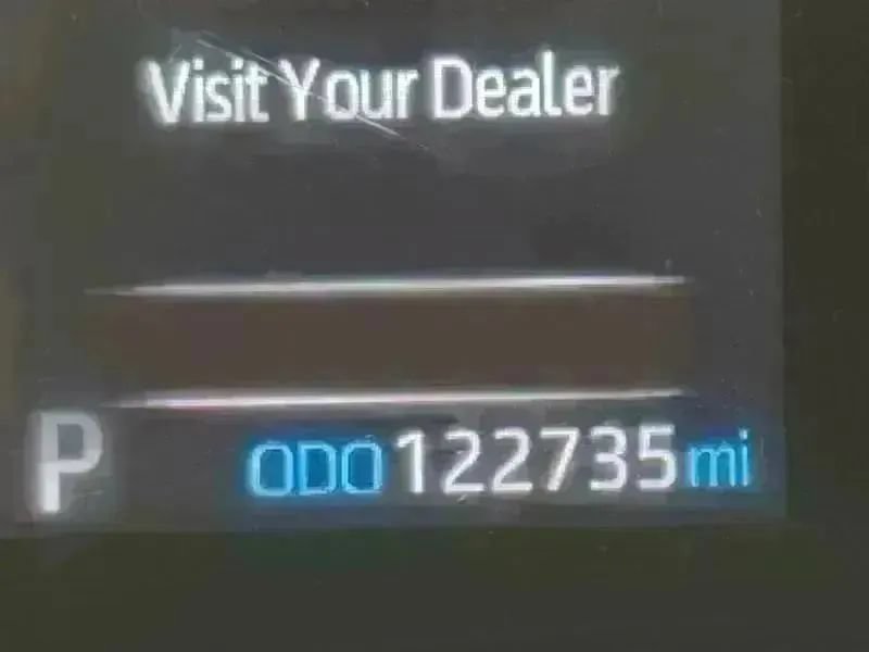 Used 2019 Toyota RAV4 XLE AWD/4WD image 40