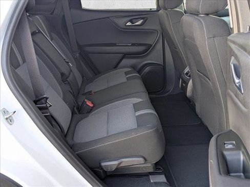 Used 2025 Chevrolet Blazer LT image 19
