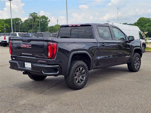 Used 2024 GMC Sierra 1500 AT4X AWD/4WD image 10