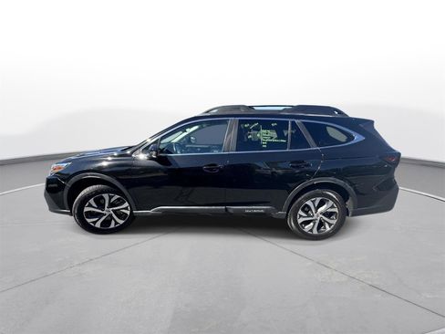 Used 2022 Subaru Outback Limited AWD/4WD image 9