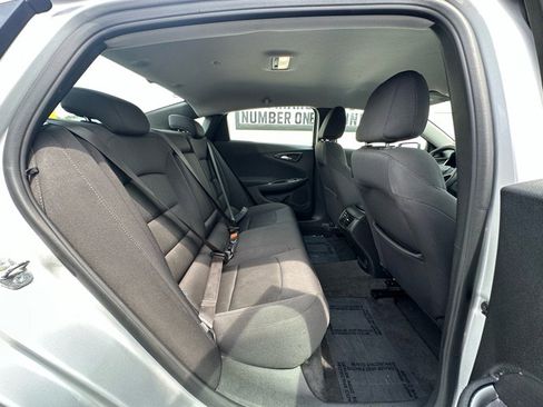 Used 2022 Chevrolet Malibu LT image 24