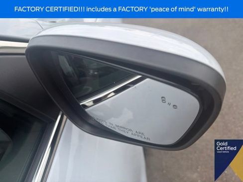 Certified 2025 Ford Escape Platinum AWD/4WD image 8