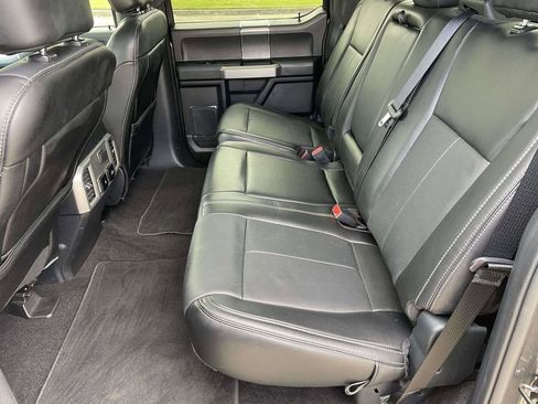 Used 2020 Ford F150 Lariat RWD image 12