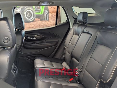 Used 2020 GMC Terrain Denali w/ Denali Premium Package FWD image 33