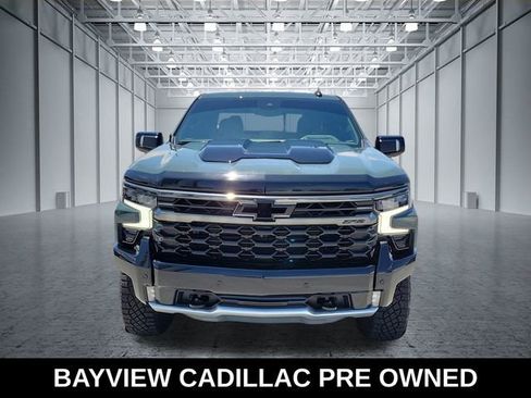 Used 2025 Chevrolet Silverado 1500 ZR2 w/ Technology Package AWD/4WD image 9