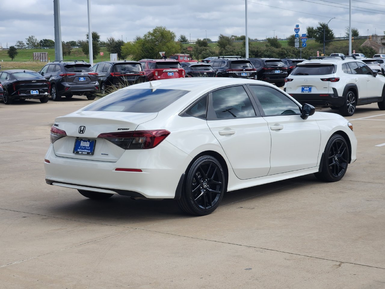 Used 2025 Honda Civic Sport image 5