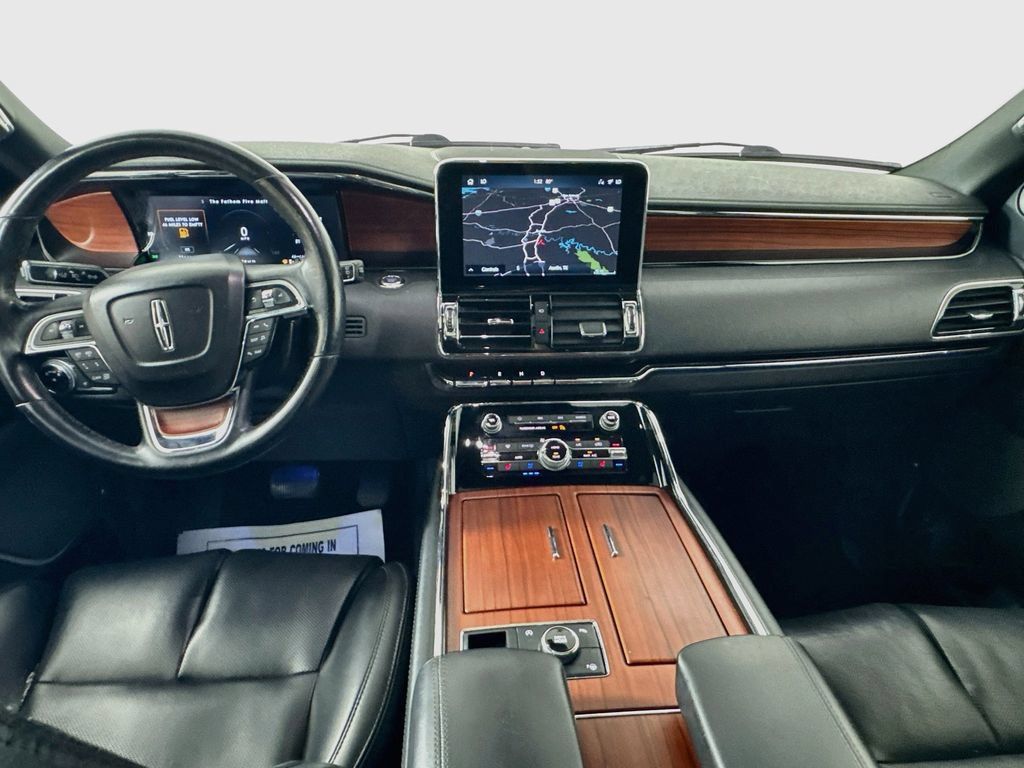 Used 2021 Lincoln Navigator L Reserve AWD/4WD image 28