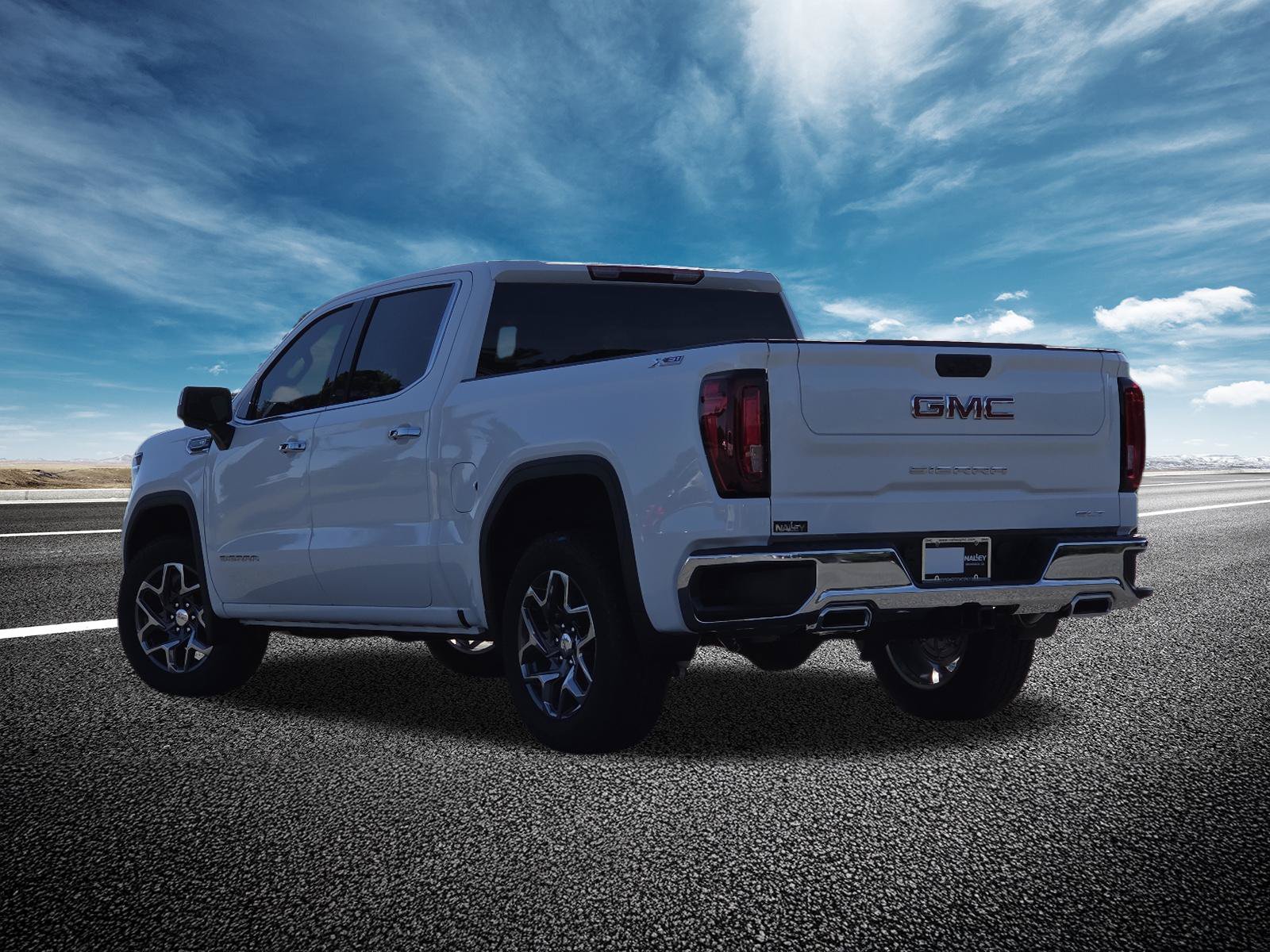 New 2026 GMC Sierra 1500 SLT AWD/4WD image 15