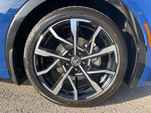 New 2026 Toyota Prius Plug-In Hybrid image 18