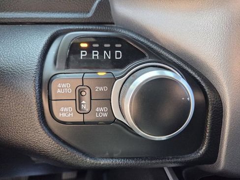 Used 2020 RAM 1500 Big Horn AWD/4WD image 26